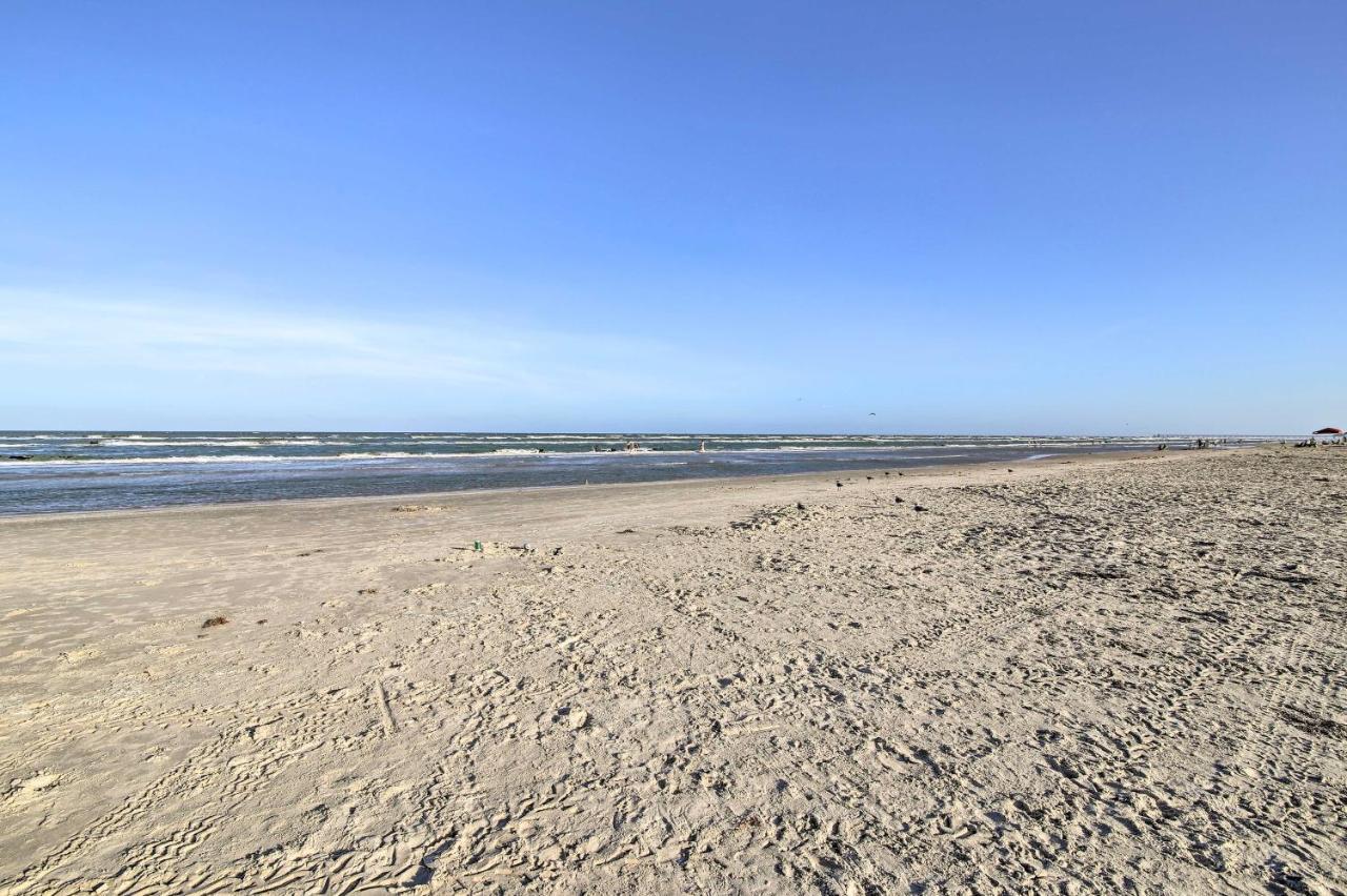 Corpus Christi Resort Condo - Walk To Beach! Екстериор снимка