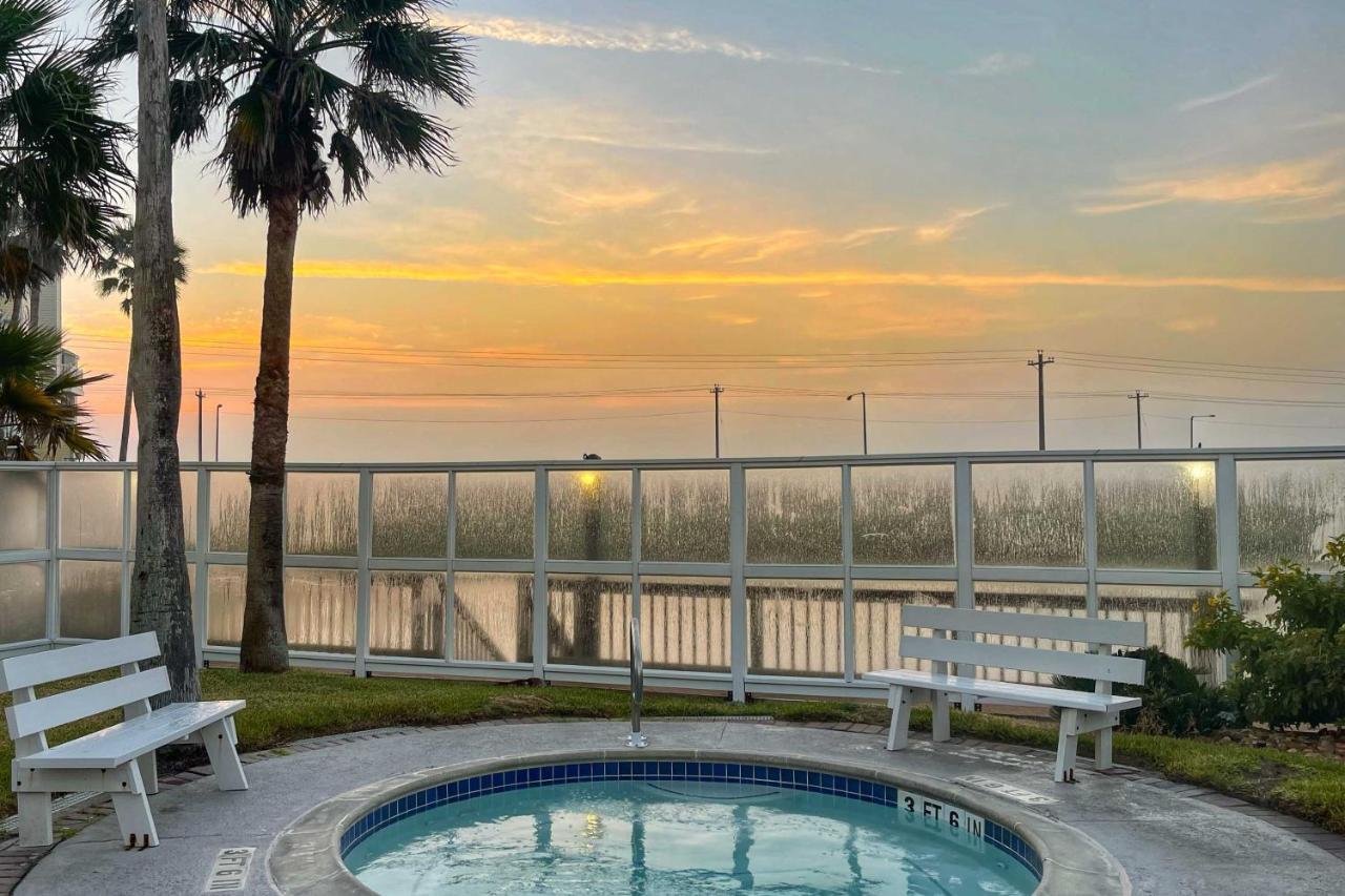 Corpus Christi Resort Condo - Walk To Beach! Екстериор снимка